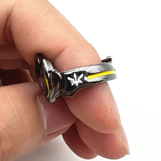 "Lelouch Lamperouge Vi Britannia Signature Black Knights Ring Ornament - Alloy, geometric shape, purple with rhinestones."