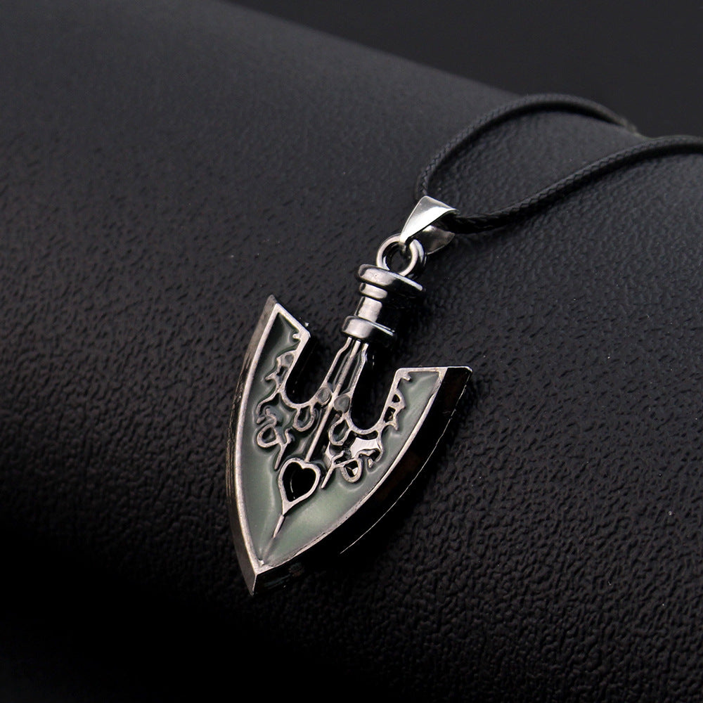 "Stylish arrow essence necklace, personalized jewelry marvel. Zinc alloy metal, 2.8*4.4cm size, includes 1 necklace."
