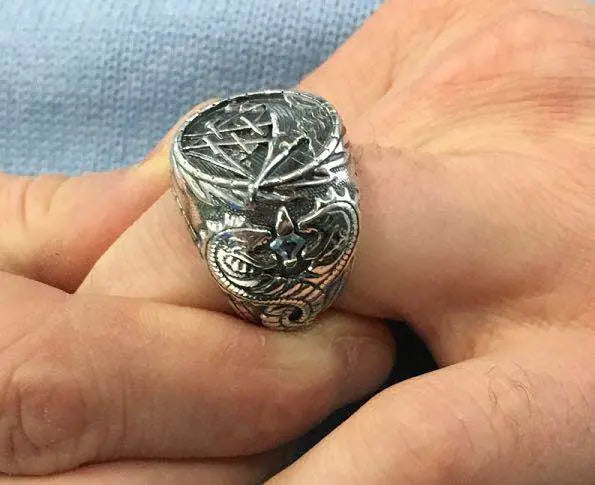 Nautical Dreams: Creative Embossed Men's Rings with Sailboat Motif (USA & Canada) Roljord